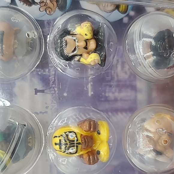 2012 WWE Squinkies 3 Series The Rock, Jake the Snake, Stone Cold Steve Austin - Picture 3 of 14